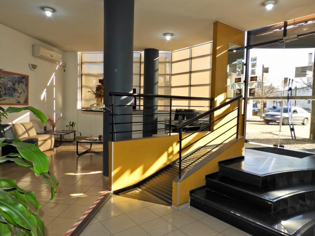 Hotel Tres Cruces Montevideo Exterior foto