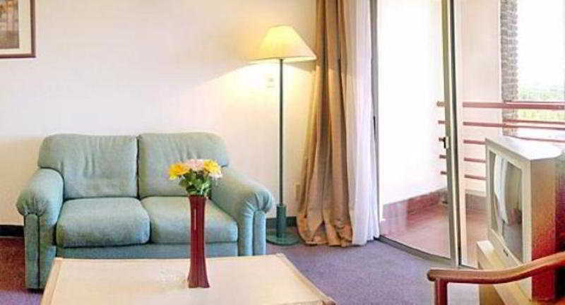 Hotel Tres Cruces Montevideo Exterior foto