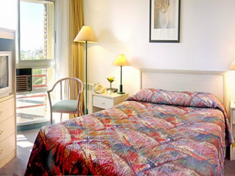 Hotel Tres Cruces Montevideo Exterior foto